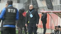 Haos total la Botoșani! Grozavu a explodat după eșecul cu UTA și dă vina pe fotbaliști: „Au semnat cu alte echipe și nu mai joacă!”