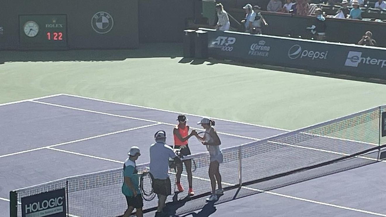 CORESPONDENȚĂ SPECIALĂ DE LA INDIAN WELLS | Unde și de ce a pierdut Sorana Cîrstea sfertul de finală cu Iga Swiatek
