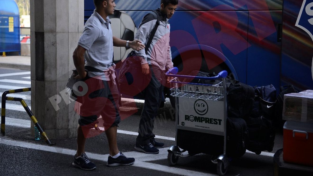 Steaua a decolat spre Anglia! Trei nume noi în lotul lui Reghe, față de Austria: Chipciu, Tatu și Gabi Matei 