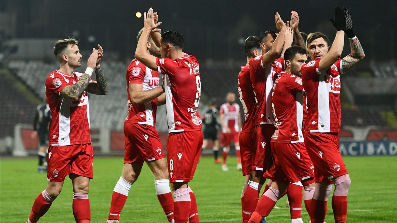 A jucat la Dinamo şi acum face ravagii în Germania! Fotbalistul a marcat de la jumătatea terenului pentru clubul din Bundesliga