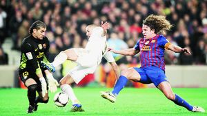 "Am nouă fracturi, dar trebuie să rabd"** Il Luce comentează "Clasicul": BarÃ§a lui Messi ar umili cea mai bună echipă a Realului! INTERVIU Mircea Lucescu