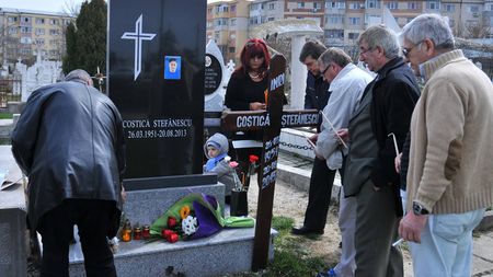 Craiova Maxima și-a omagiat căpitanul: "Costică Ștefănescu a fost un coechipier și un prieten extraordinar"