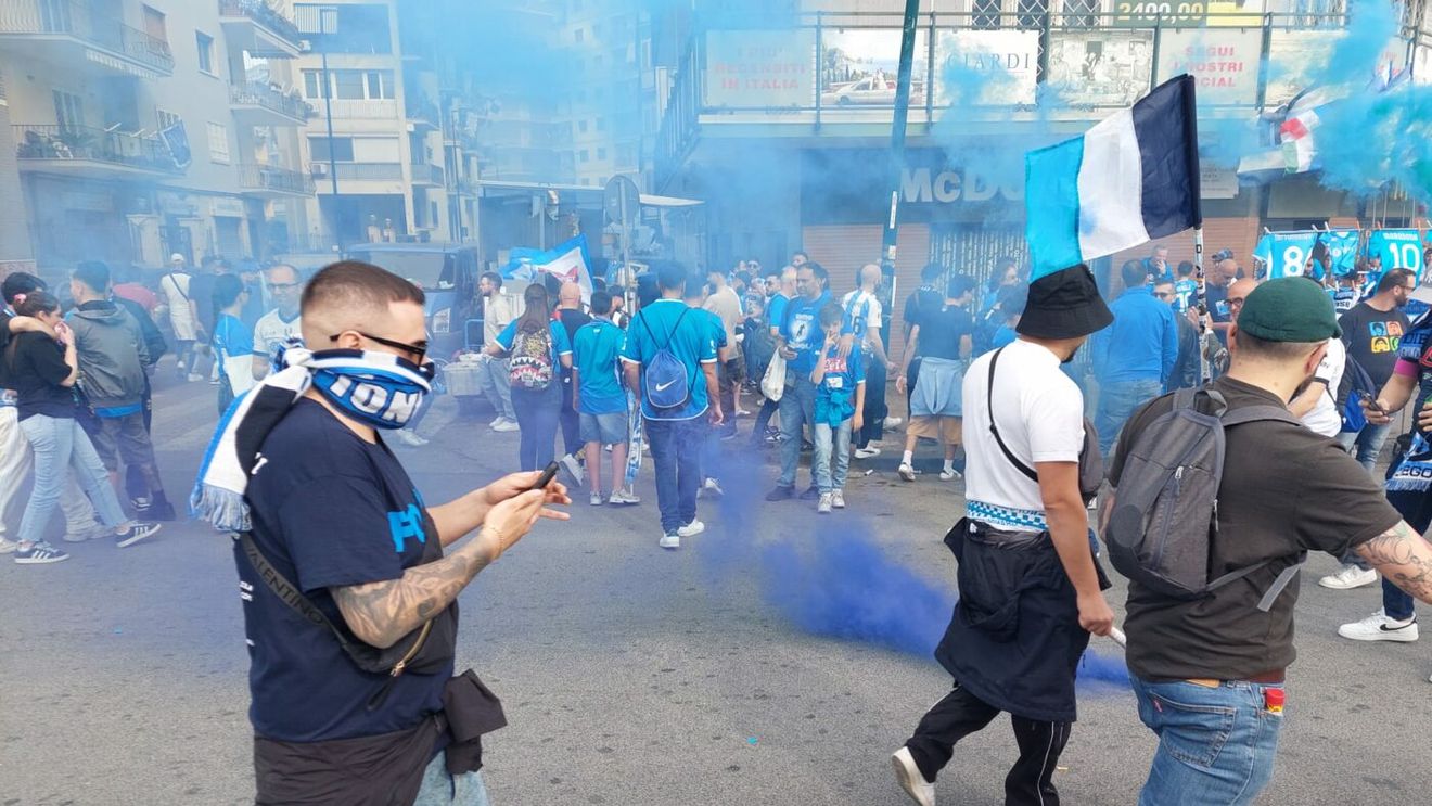 „Napoli ag4in” - povestea celebrării unice a celui de-al patrulea Scudetto în sudul Italiei. ProSport a fost la faţa locului