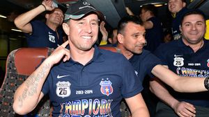 UPDATE | Reghecampf a revenit la Steaua. Antrenorul a fost la Mogoșoaia și a vorbit cu jucătorii. Neubert a condus antrenamentul