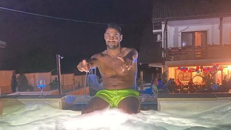 Povestea tristă a românului care a făcut avere în Franța: a fost atât de sărac încât n-a primit niciodată cadou de Crăciun și s-a înscris singur la școală. „Mama nu voia, că n-aveam bani de haine”