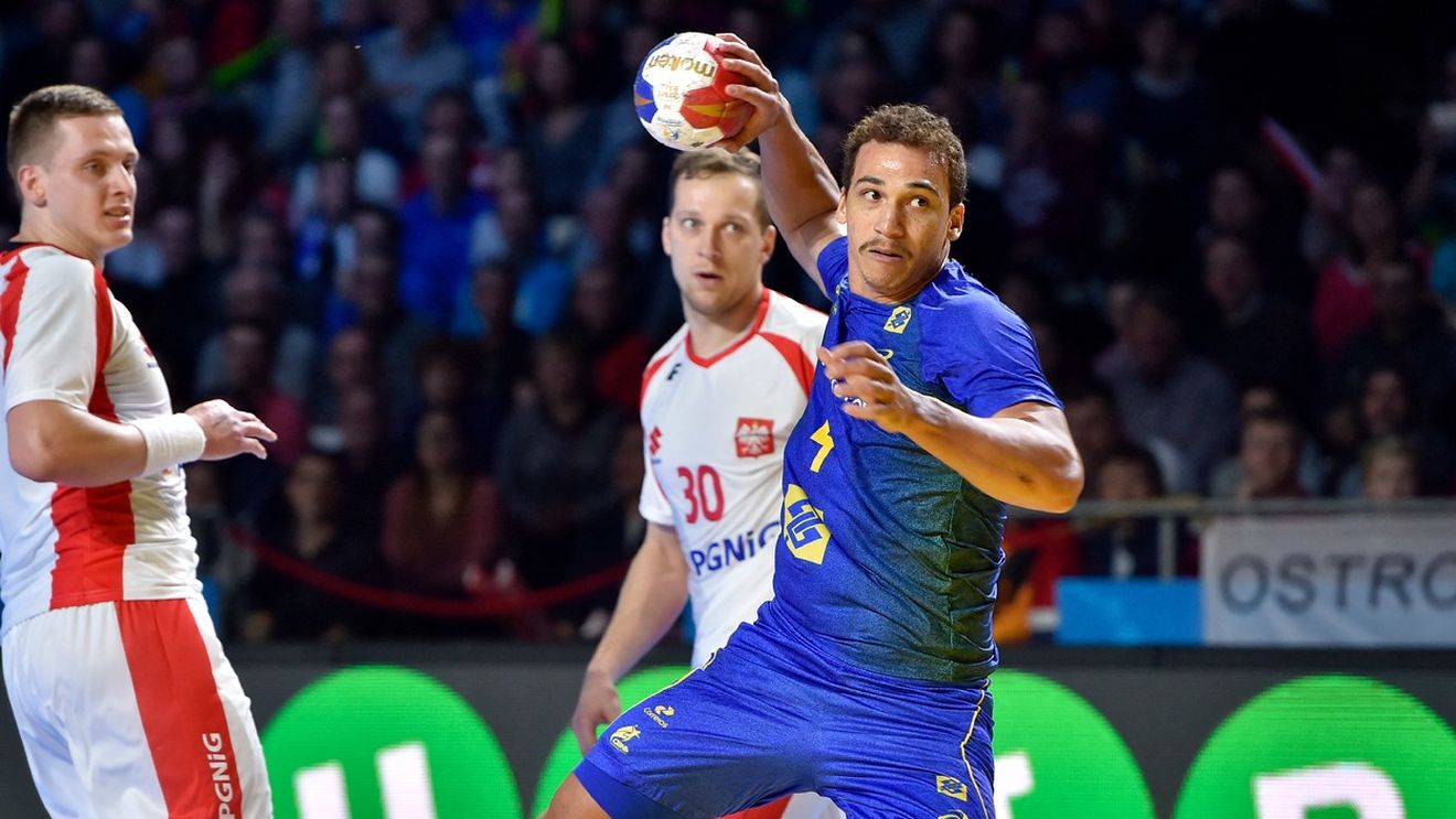 Ce transfer a făcut Dinamo la handbal! „Dulăii” au luat un triplu medaliat cu naționala Braziliei, care a jucat la rivala Steaua: „Sunt foarte fericit!”