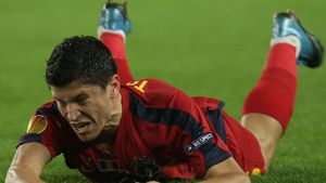 'Jucătorii se gândesc la gagici, băutură și droguri!** Trezește-te Tănase, femei găsești oricând!'