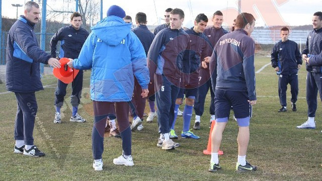 Fără surprize la reunirea Pandurilor!** Stromajer, convocat pe internet