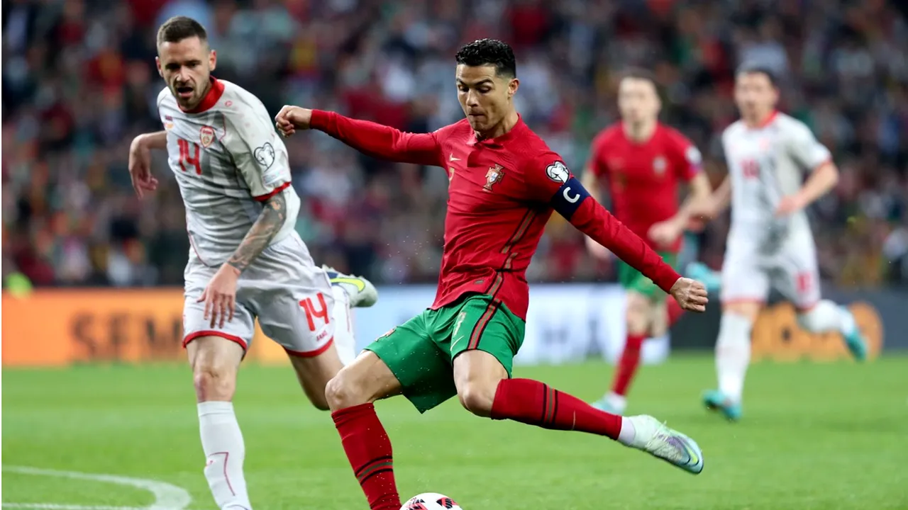 Cristiano Ronaldo, calificare fără emoții cu naționala Portugaliei la Campionatul Mondial! Vis spulberat pentru Ibrahimovic și Suedia, după victoria Poloniei lui Lewandowski | VIDEO