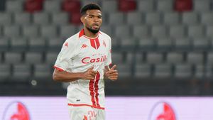 Malcom Edjouma e din nou la un pas de revenirea la FCSB! A luat cea mai mică notă și Bari e posibil să fi luat decizia despre transferul definitiv din vară