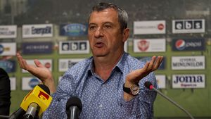 Rednic își critică dur jucătorii, după un nou rezultat slab, 1-1 cu Oțelul: "I-am spus unui jucător să stea la bară și el mi-a spus că îi este frică să stea, că pică bara pe el"