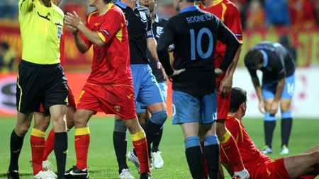 "Victima" lui Rooney face gestul SUPREM de fair-play!** Gestul care l-ar putea salva pe englez de suspendarea de 3 etape