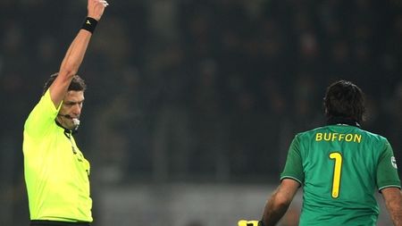 Buffon nu a fost inclus în lotul lui Juve pentru Europa League!