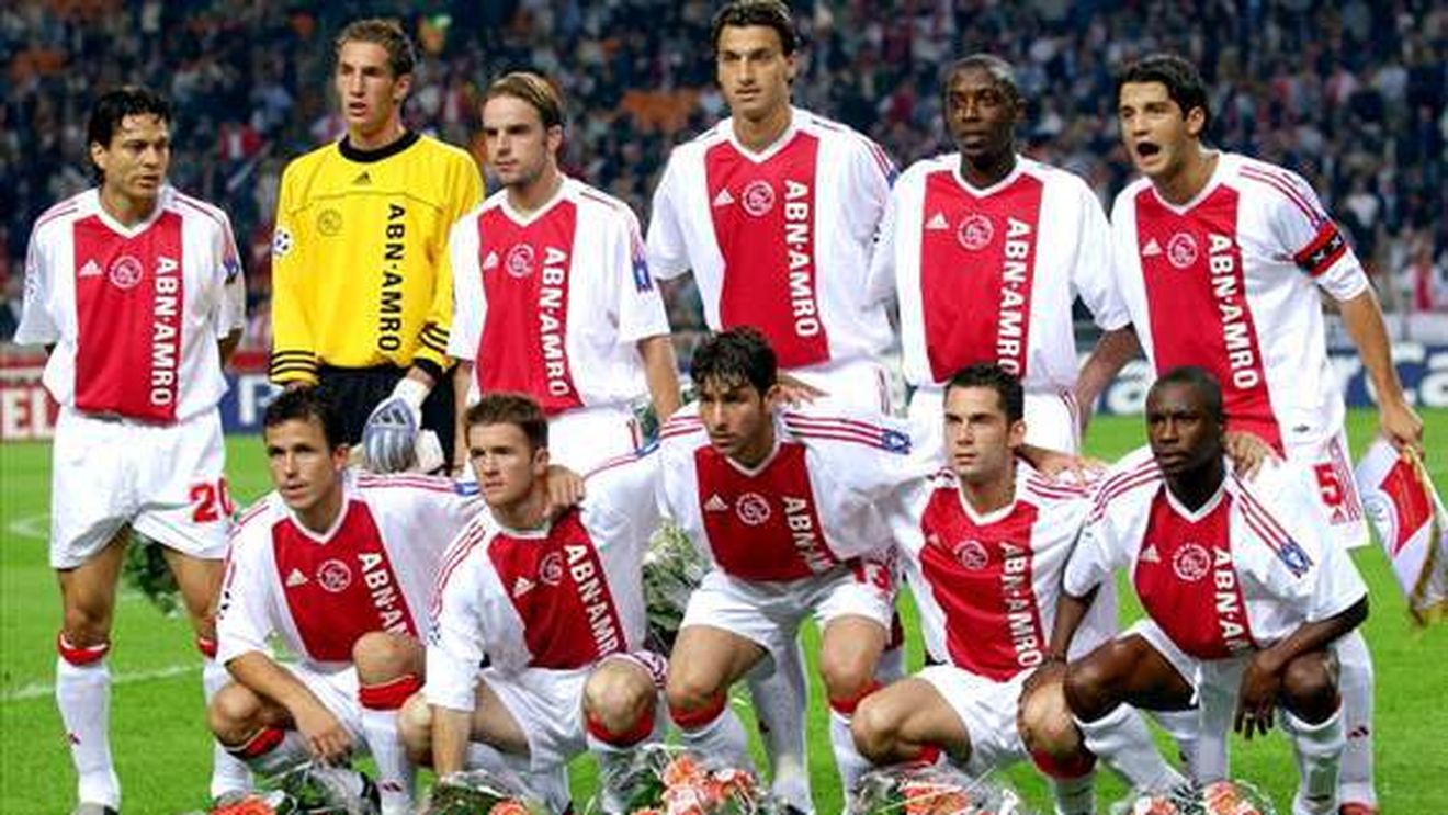 Ce onoare! Chivu, inclus de France Football în topul celor mai buni străini din istoria campionatului Olandei. Românul stă lângă Zlatan, Suarez, Romario și Ronaldo