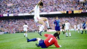 Lăcătuș emigrează! Porumboiu: "Poate să plece unde vrea, dar după finala Cupei!"