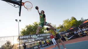 Nu doar Cristiano Ronaldo ori Karim Benzema! Sunt români care promovează baschetul 3x3 în Arabia Saudită dar și peste tot în lume: Sport Arena Streetball ajunge la sezonul 20. SPECIAL