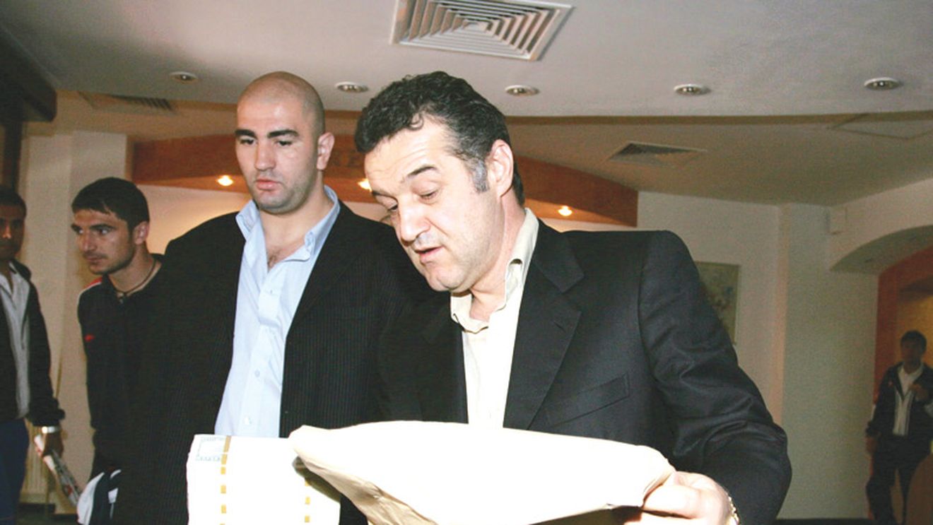 Becali: "Niciun jucător nu e nemulțumit de prime! Unii au luat mai mult decât trebuia!"