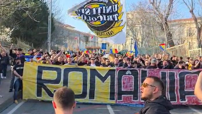 Cântec emoționant lansat de galeria României înaintea marelui meci cu Turcia: „Și, ce dacă totul pare în zadar și n-am mai fost de mult la Mondial?”