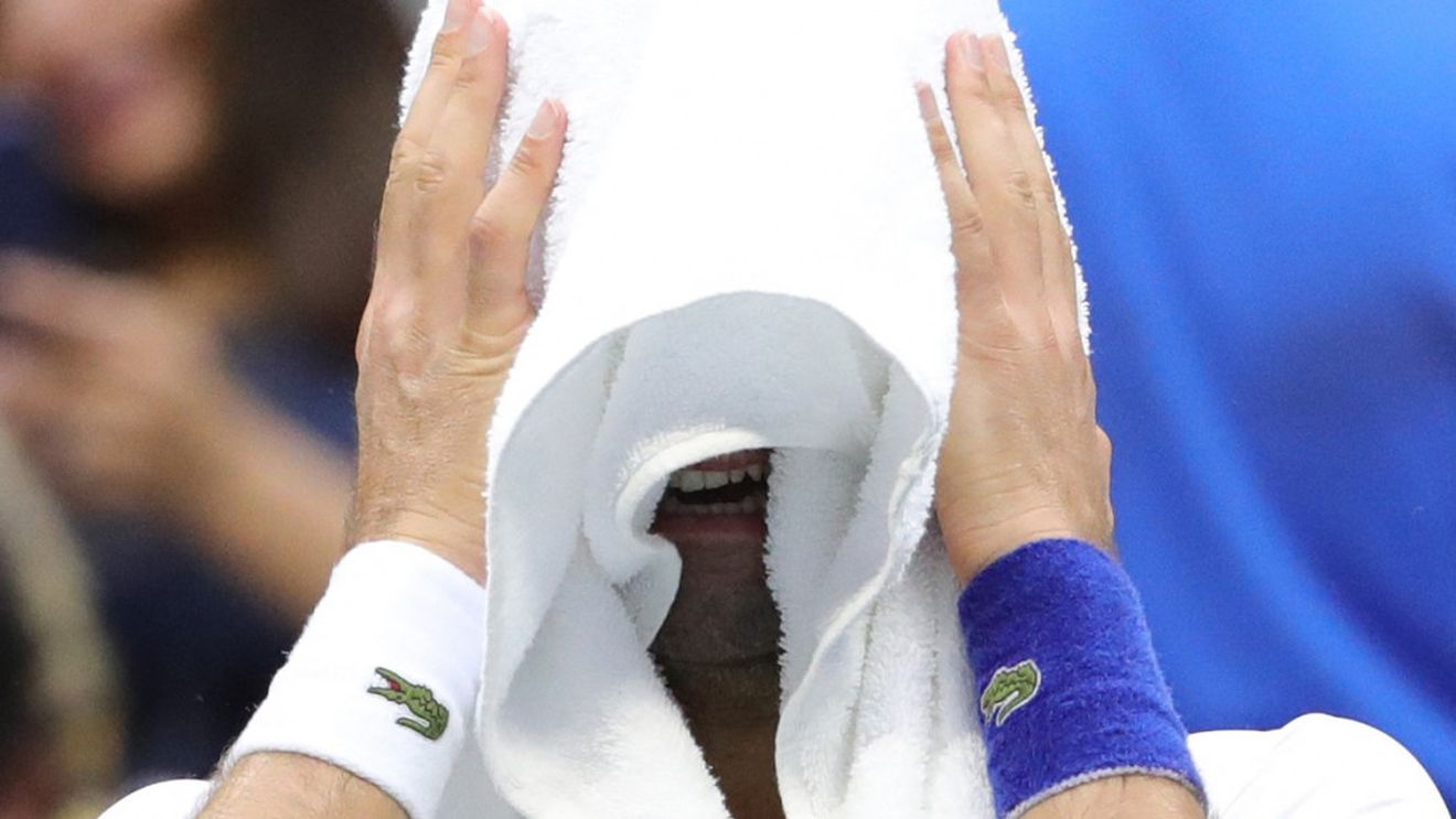 Scene dureroase în timpul finalei de la US Open! Novak Djokovic a clacat și a făcut un gest incredibil în fața a peste 23.000 de spectatori