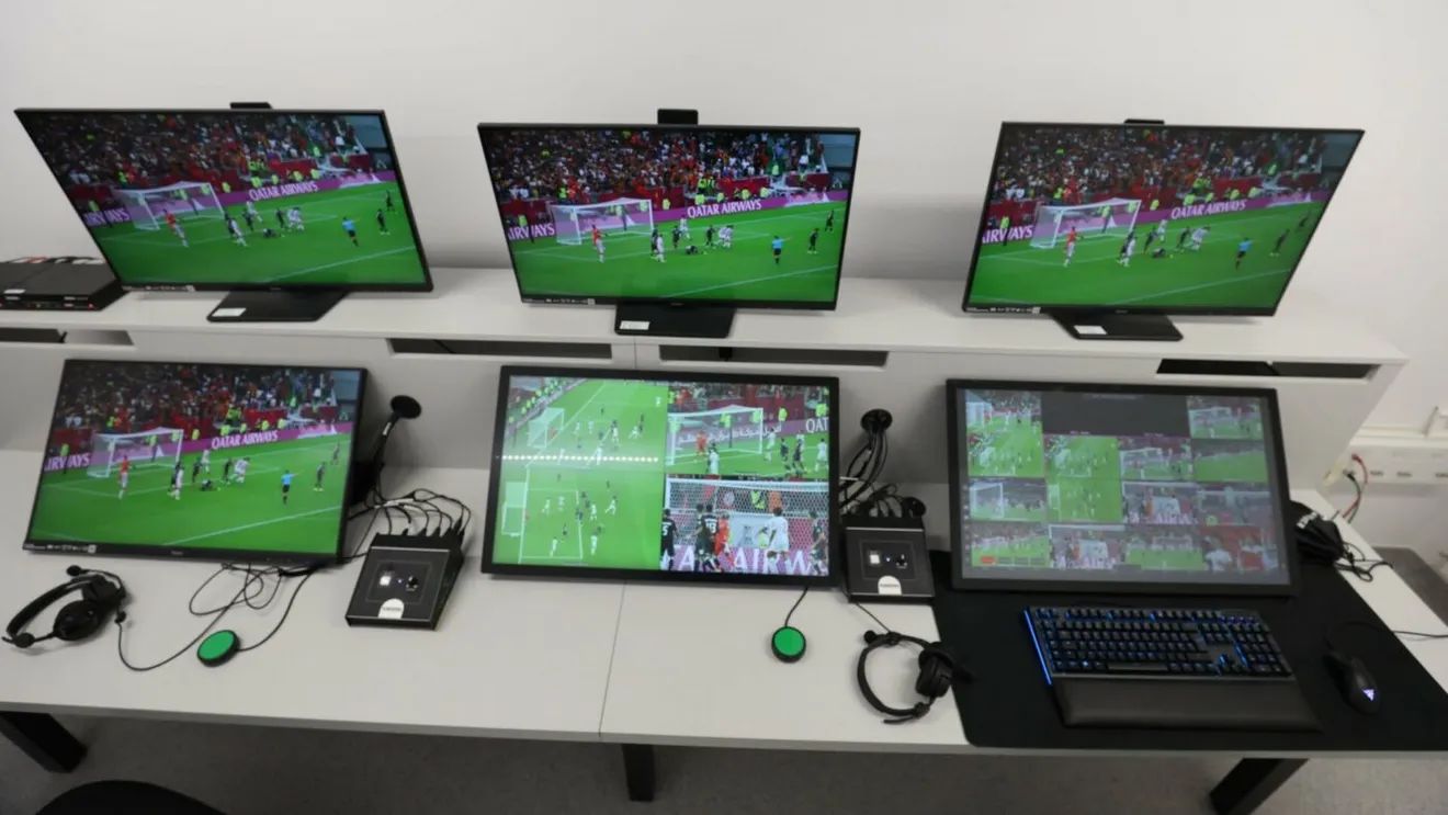 Scandal monstru în Premier League! Au recunocut oficial că VAR a viciat rezultatul în Manchester United – Manchester City