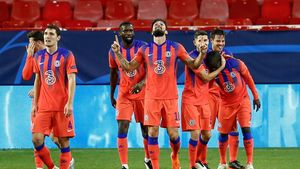 Olivier Giroud, meciul carierei la 34 de ani! Record uluitor pentru atacantul lui Chelsea, după „pokerul” de la Sevilla | VIDEO