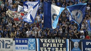 Suporterii Craiovei, din nou în dezacord cu Mihai Rotaru: „Nu păta numele Universitatea, asociindu-l cu Securitatea!”