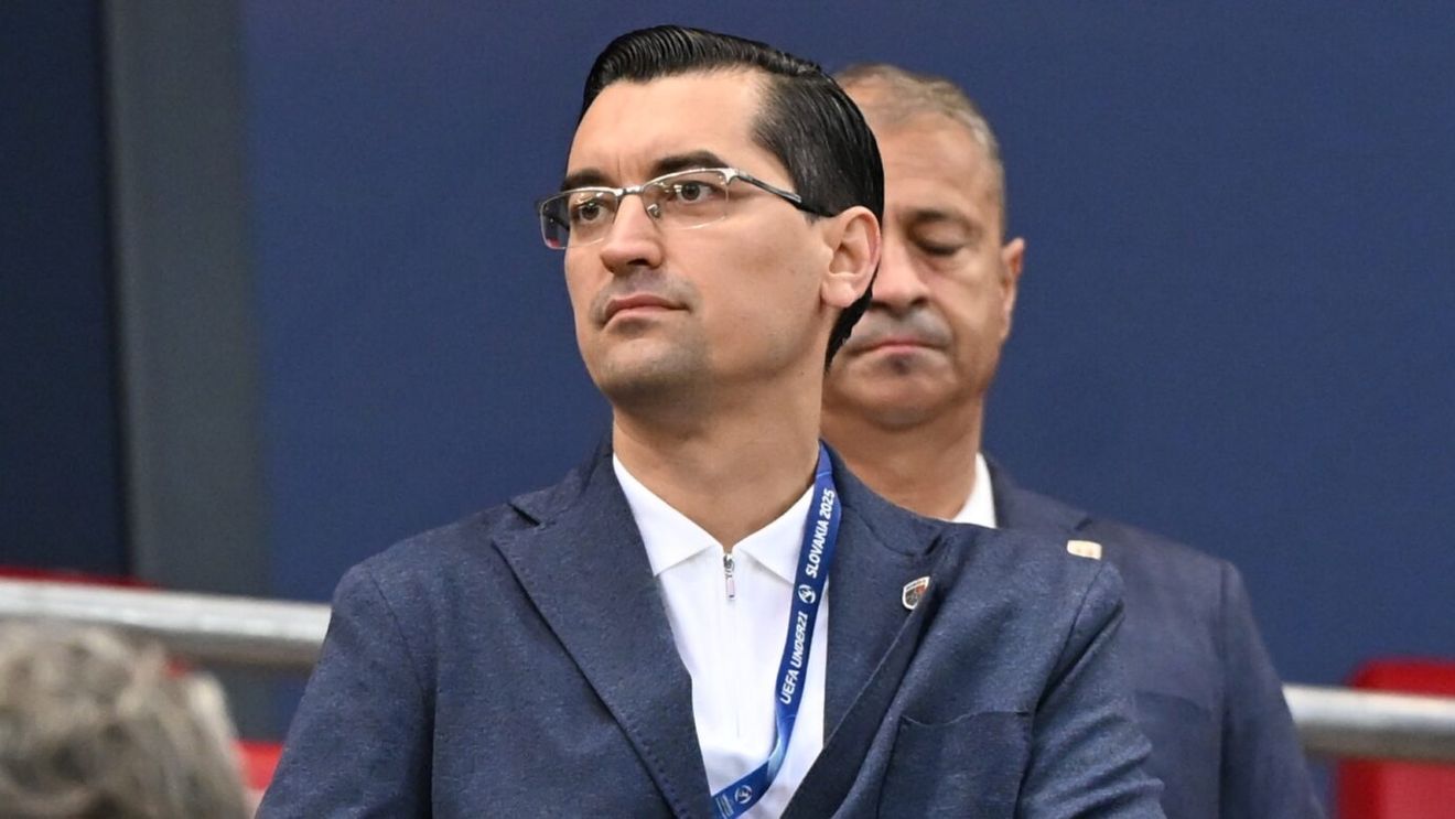 Cum şi-a făcut apariția Răzvan Burleanu la Campionatul Mondial al Cluburilor. Cine a stat în dreapta lui