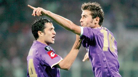 Mutu: "Nu plec de la Fiorentina"