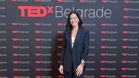 Ana Ivanovic nu se dezminte. Considerată una dintre cele mai frumoase femei din lume, ea a atras toate privirile cu bijuteria de peste 20.000 de euro