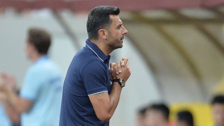Dică dă de pământ cu fotbaliștii lui: "Nu meritam nici un egal. M-au dezamăgit, în felul ăsta nu putem bate pe nimeni!". Antrenorul FSCB îl scuză pe Artur Jorge