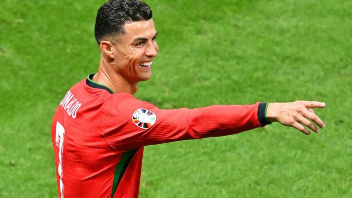 Cristiano Ronaldo, foto cu Donald Trump! Fotografia a strâns likeuri cât populația României