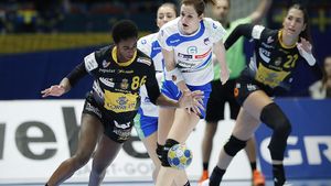 Bursa transferurilor în handbalul feminin. Cum s-au mișcat cluburile în această vară, în tentativa de a-și întări loturile pentru Liga Florilor