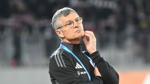 Ioan Ovidiu Sabău, contrariat de decizia rivalilor de la CFR Cluj! Antrenorul se teme de ce va urma: „Cred că această decizie irită un pic spiritele și nu dă bine”