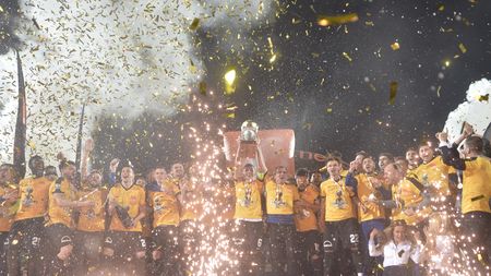 ISTORIE!!! Viitorul e noua campioană a României după 1-0 cu CFR! "Renegatul" Iancu a înscris golul decisiv după un penalty făcut de Larie și a îndeplinit visul lui Hagi. FCSB termină pe locul doi, Dinamo rămâne pe trei | VIDEO

