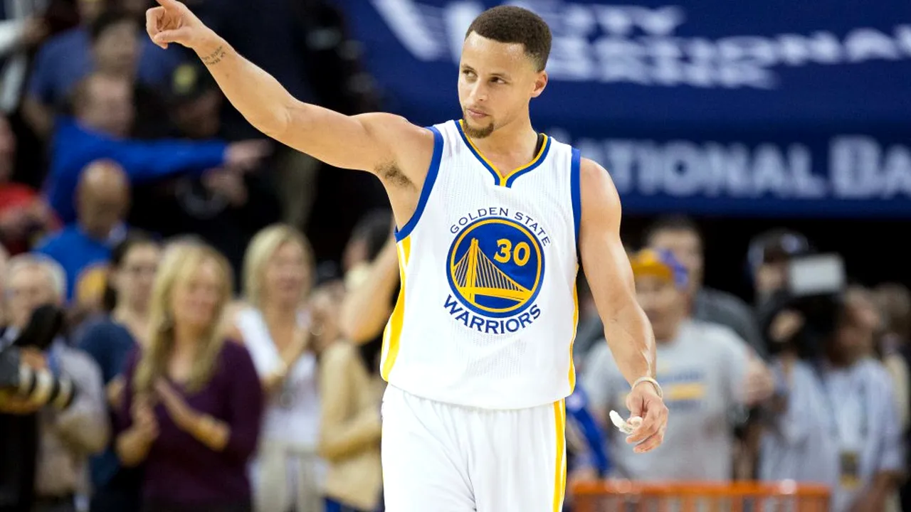 Golden State Warriors, la un pas de istorie! Stephen Curry și compania pot doborî  un record deținut de marea echipă a lui Chicago Bulls