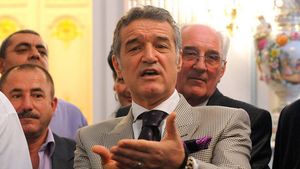 Becali le râde în nas dinamoviștilor:** "Chipciu e deja al meu! Faceți o ofertă bună și vi-l dau, milițieni mincinoși!"