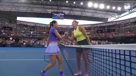 Sorana Cîrstea, învinsă de Aryna Sabalenka în „optimi” la Brisbane! Reacția jurnaliștilor străini: „An nou, aceeași jucătoare”