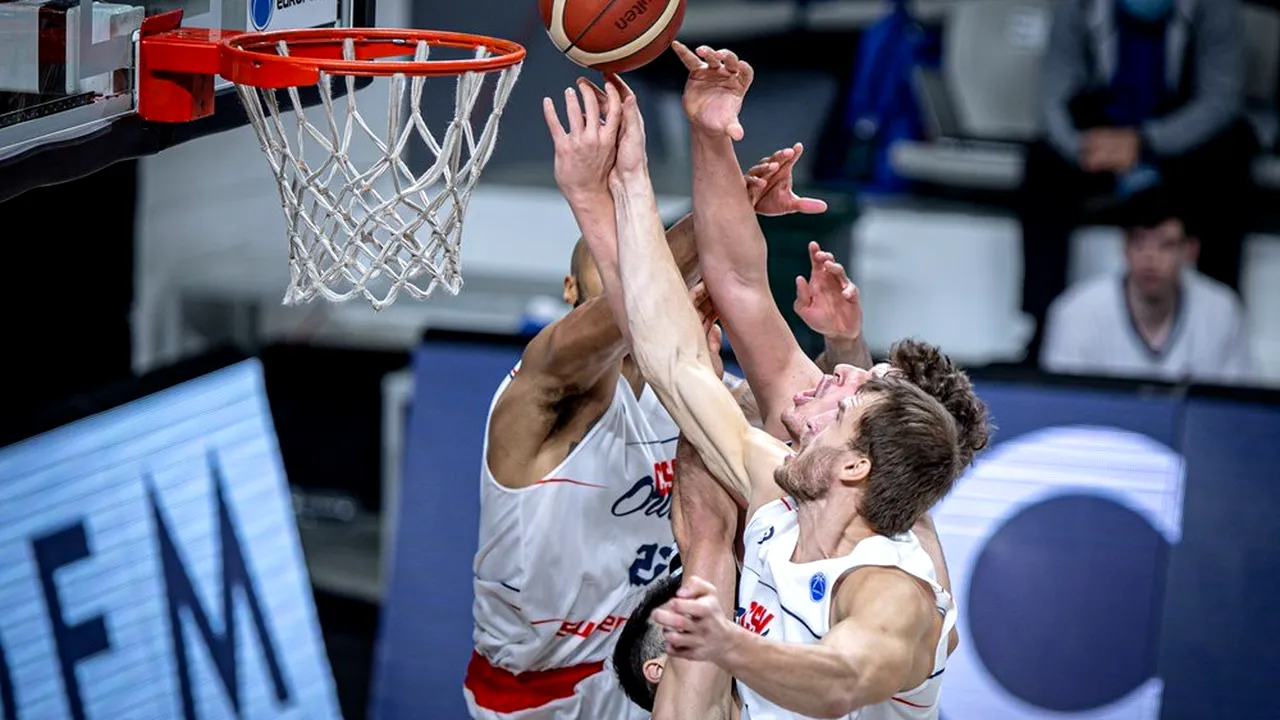 Baschet masculin: CSM Oradea și CSU Sibiu au debutat marți cu victorii importante în FIBA Europe Cup. Ce partide se dispută azi