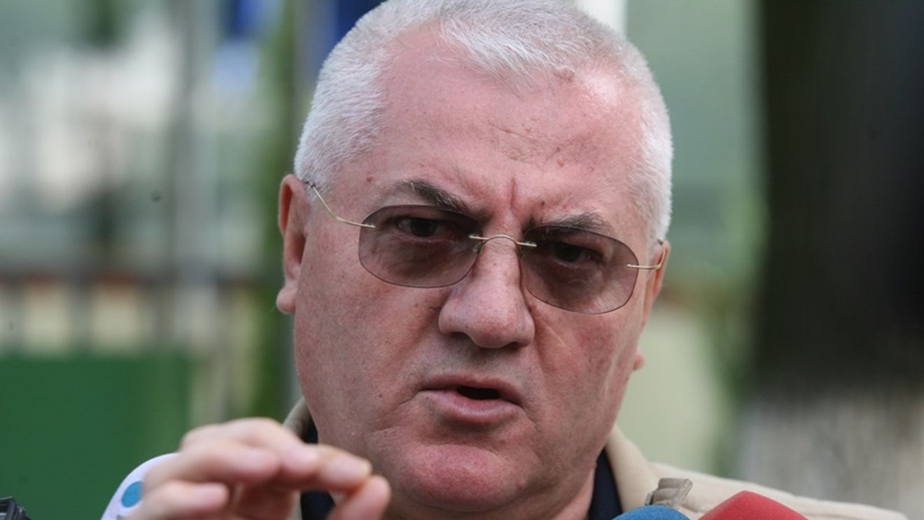 "Copos să-l pună pe Șumudică, garantez eu pentru el!"