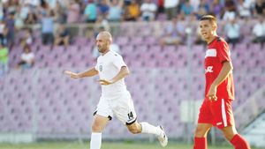 Alternative pentru Marica. Secetă în Liga 1 pe postul de vârf împins. Ce variante are Pițurcă