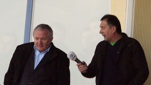 „Era o vânzătoare trăznet!”. Triunghiul amoros incredibil în care Adrian Porumboiu susține că ar fi fost implicat Ion Crăciunescu și un alt nume important din arbitraj