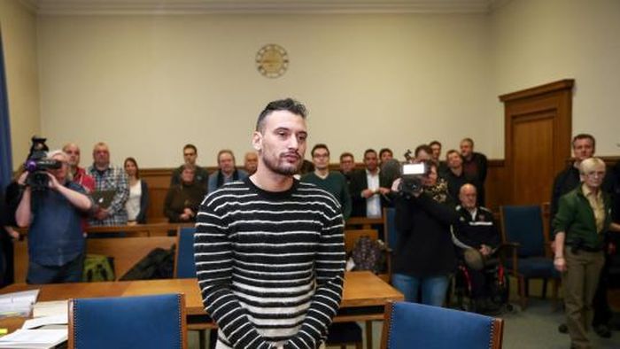 Cel mai nou transfer al Stelei are un trecut controversat: Timo Gebhart e poreclit "Bad boy", iar în 2013 a fost arestat pentru că a bătut o femeie într-un club din Nurnberg
