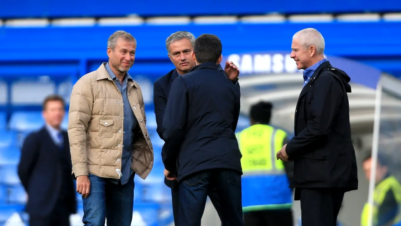 Cum a fost pus la punct fără milă miliardarul Roman Abramovich de Jose Mourinho: „Plătește și nu vorbi!”