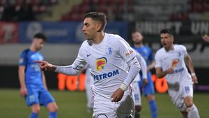 Meme Stoica, prima reacție despre interesul lui Gigi Becali pentru transferul lui Jefte de la Farul Constanța! Oficialul FCSB susține că nu l-a refuzat niciodată pe atacantul spaniol: „Am gândit cu voce tare într-o emisiune”