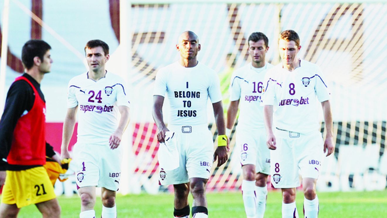 Asta poate declanșa HAOSUL la Rapid!** Copos a UITAT ce i-a promis lui Lucescu!