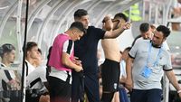 „Spy Game”, înaintea duelului special din Superliga. „Aș vrea să aflu asta” vs. „Sper să aibă cât mai puține informații de aici”