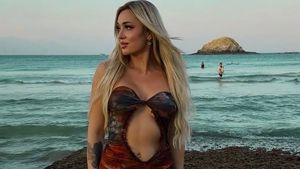 Raluca Zenga a atras toate privirile cu apariția ei. La 44 de ani, arată spectaculos: „Superbă!”