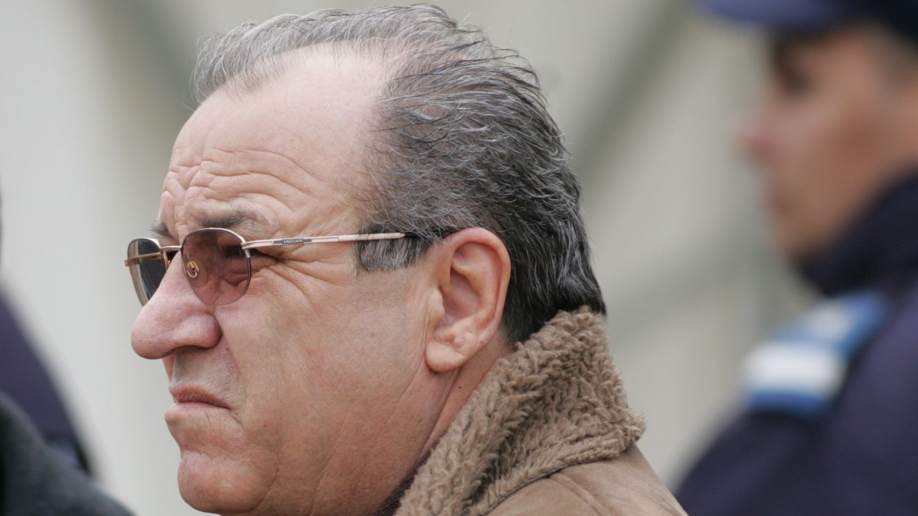 Vali Alexandru: "Becali poate veni pe stadion ca spectator"