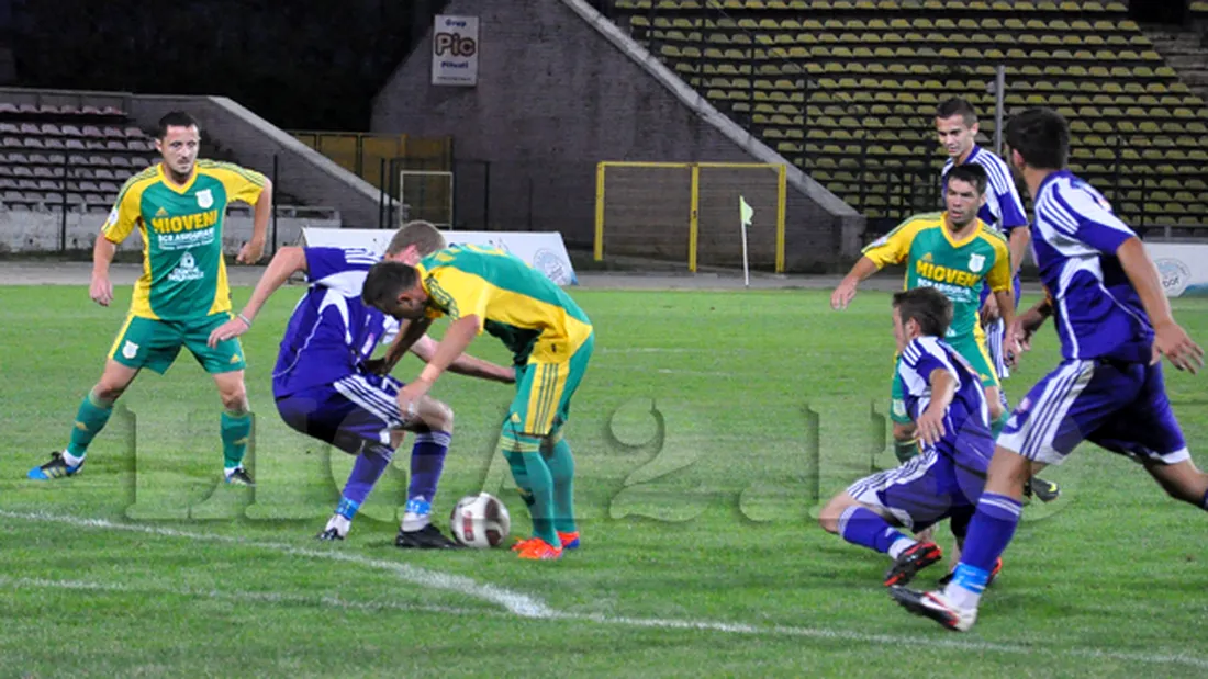 Tenis, nu fotbal!** FC Argeș, umilită cu 6-0 de rivala CS Mioveni