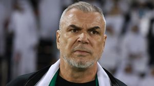 Cosmin Olăroiu a vrut să se lase de antrenorat. Cine l-a convins să renunțe la acest gând: „Suntem ca frații”